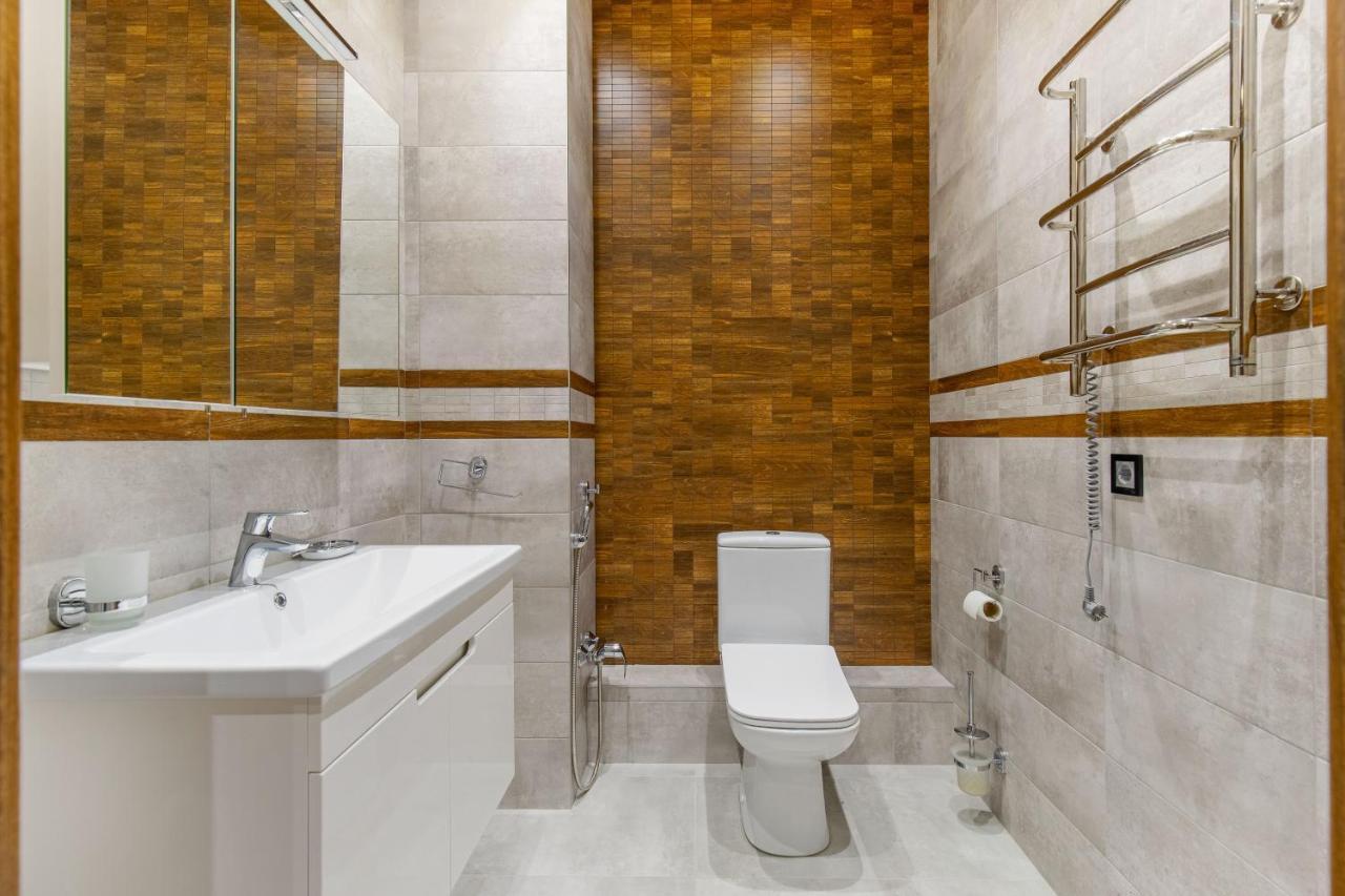 Sea Symphony Wood Style Apartment Odesa Exterior foto